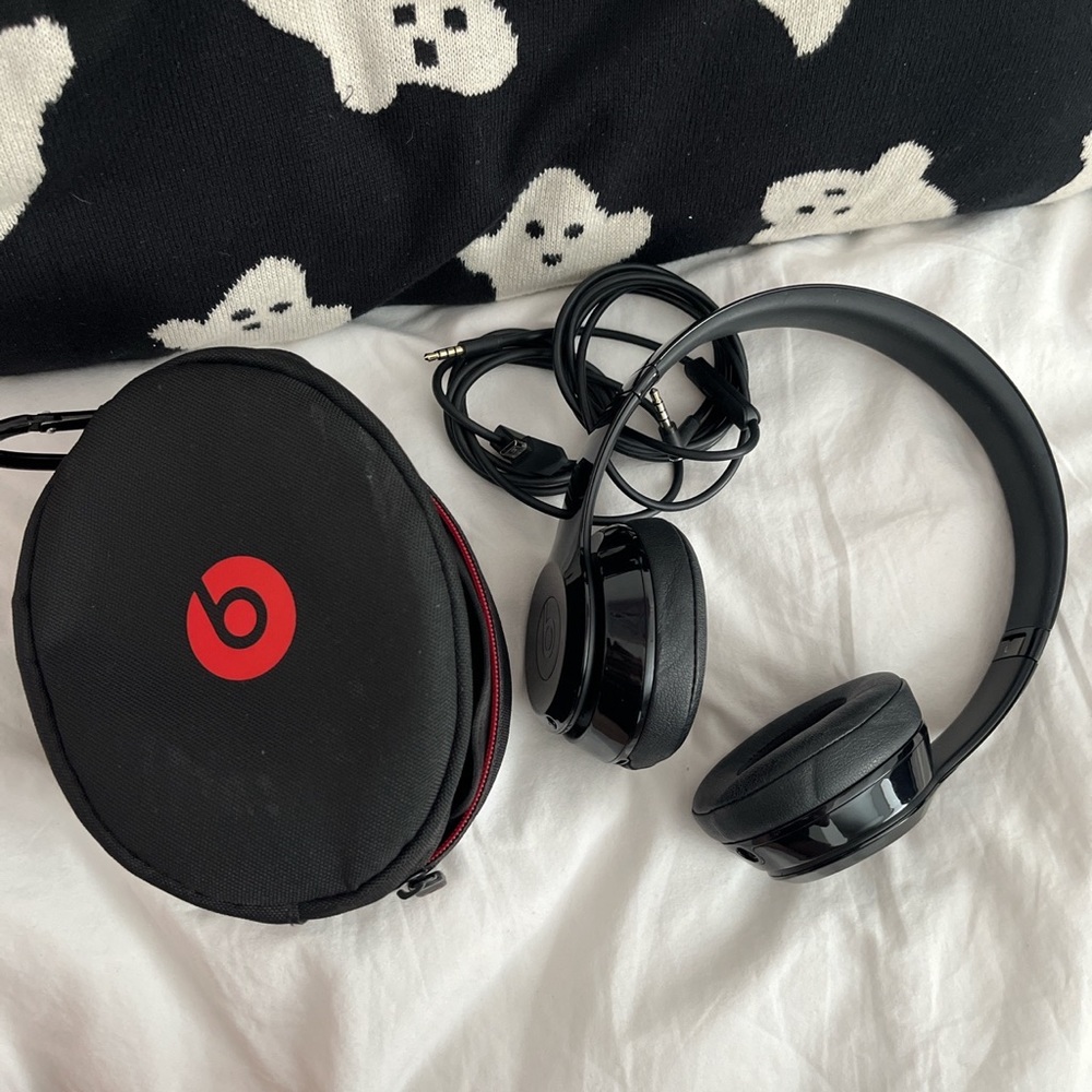 Beats by Dr. Dre On-Ear Wireless Headphones